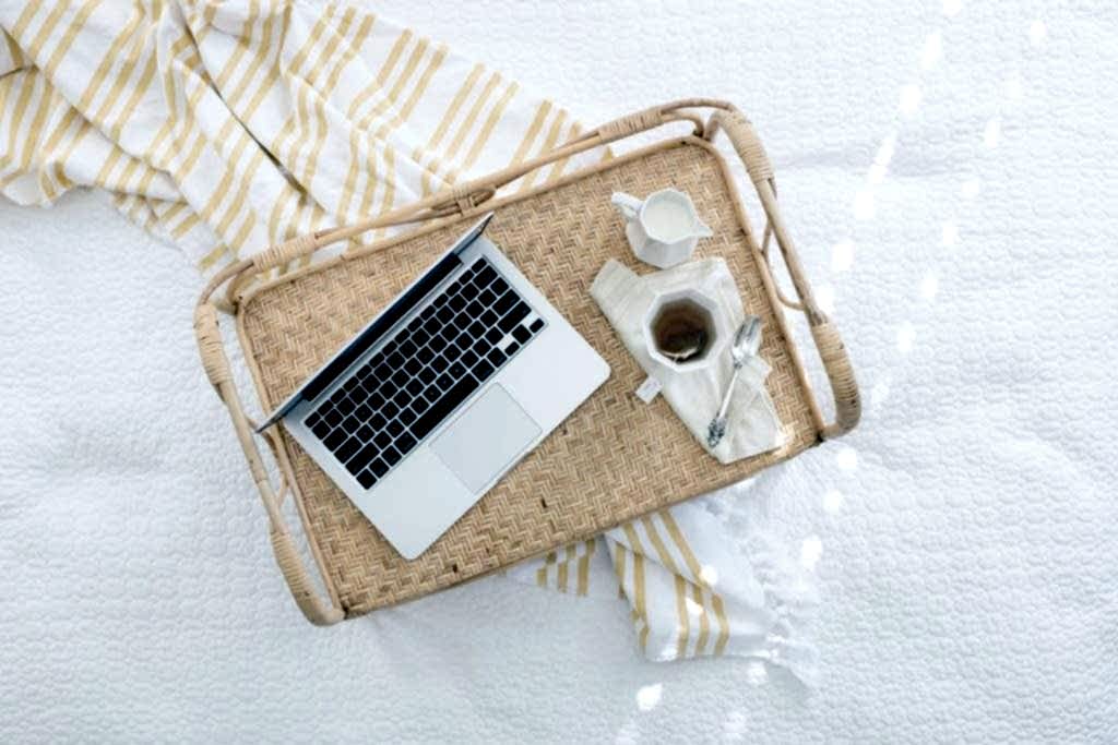 haven yoga studio qld queensland life coaching corporate business coach leadership women transformational relationship laptop