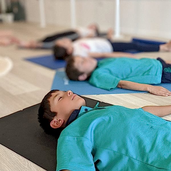 kids yoga buderim school wellness class